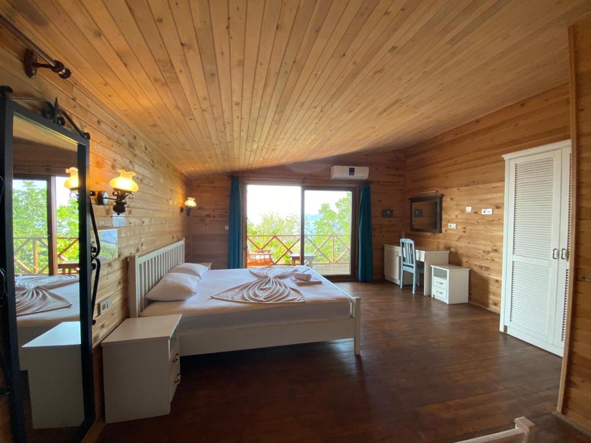 Casa Roja Apartment Cedit Екстериор снимка