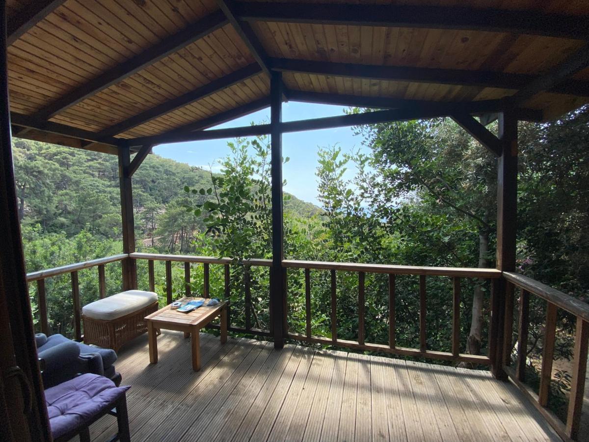 Casa Roja Apartment Cedit Екстериор снимка