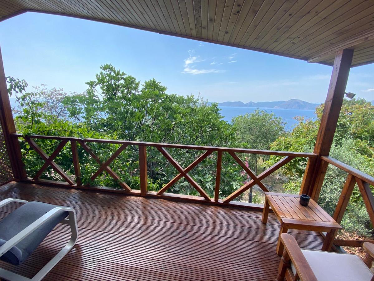 Casa Roja Apartment Cedit Екстериор снимка