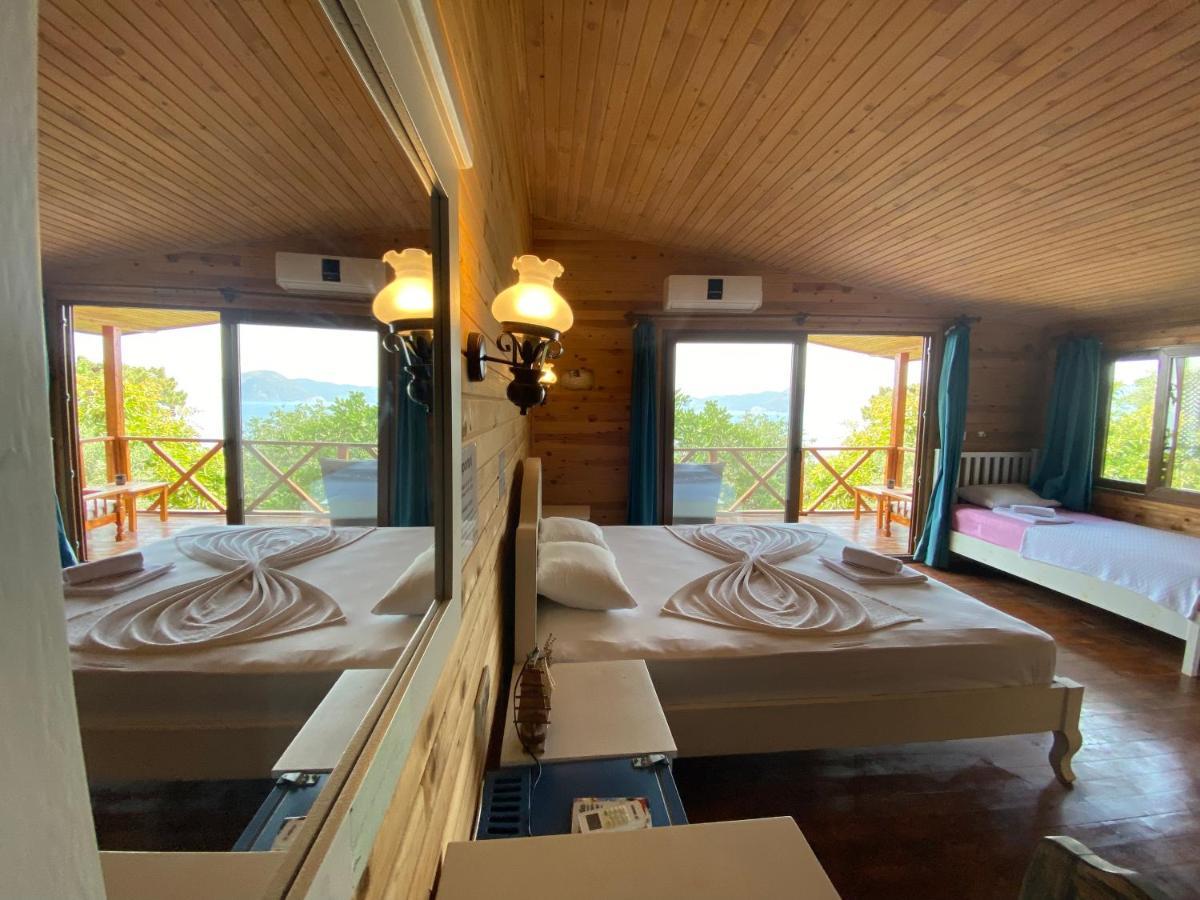 Casa Roja Apartment Cedit Екстериор снимка