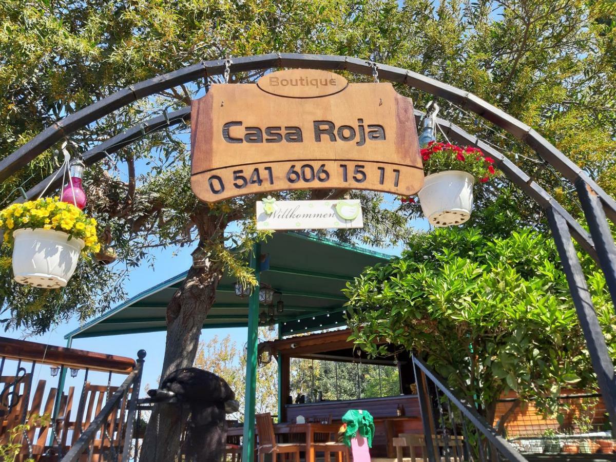 Casa Roja Apartment Cedit Екстериор снимка